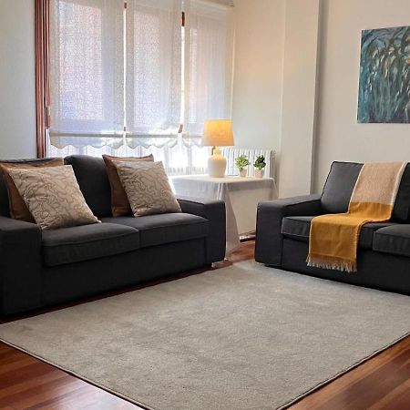 Duplex 122M2, 4 Dormitorios, 2 Banos Completos, Wifi 1Gb مونداكا المظهر الخارجي الصورة