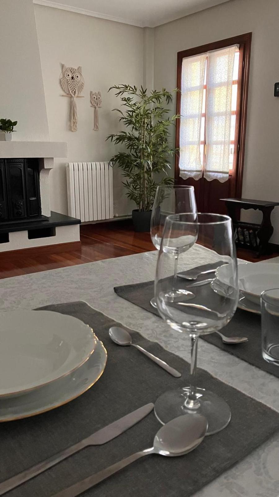 Duplex 122M2, 4 Dormitorios, 2 Banos Completos, Wifi 1Gb مونداكا المظهر الخارجي الصورة