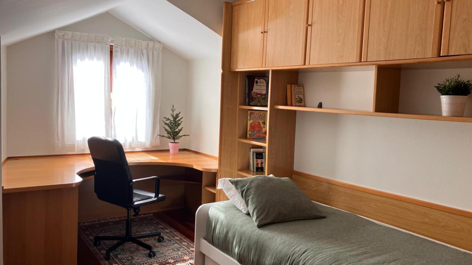 Duplex 122M2, 4 Dormitorios, 2 Banos Completos, Wifi 1Gb مونداكا المظهر الخارجي الصورة